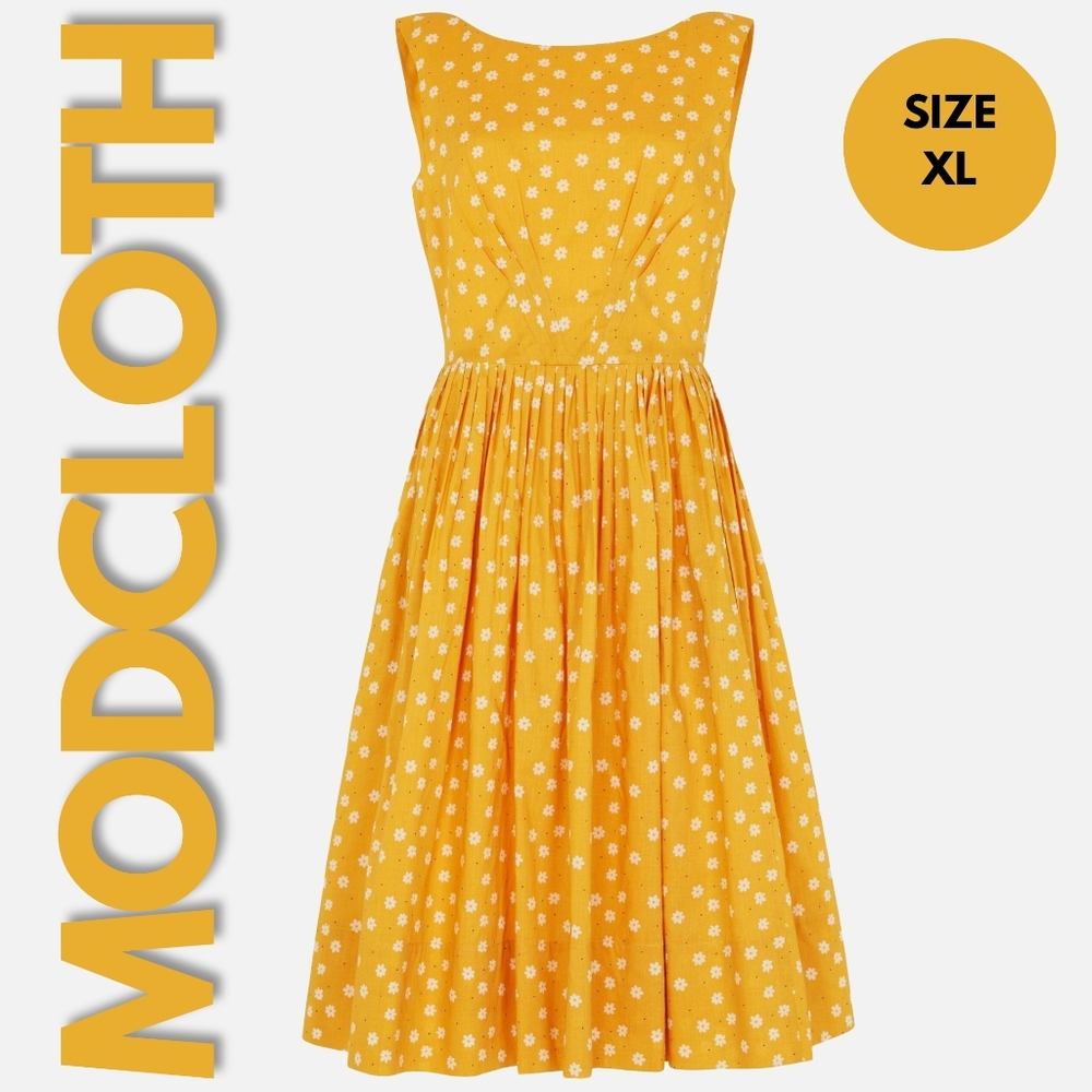 ModCloth/Emily & Fin Abigail Ditsy Jasmine Floral Dress Size XL